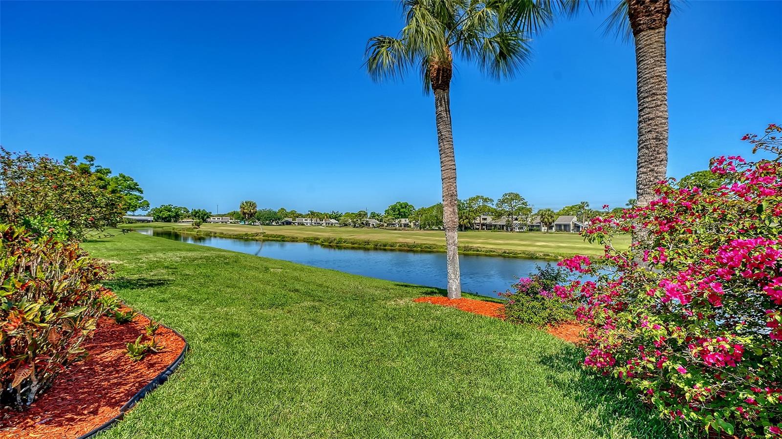 THE MEADOWS - Residential