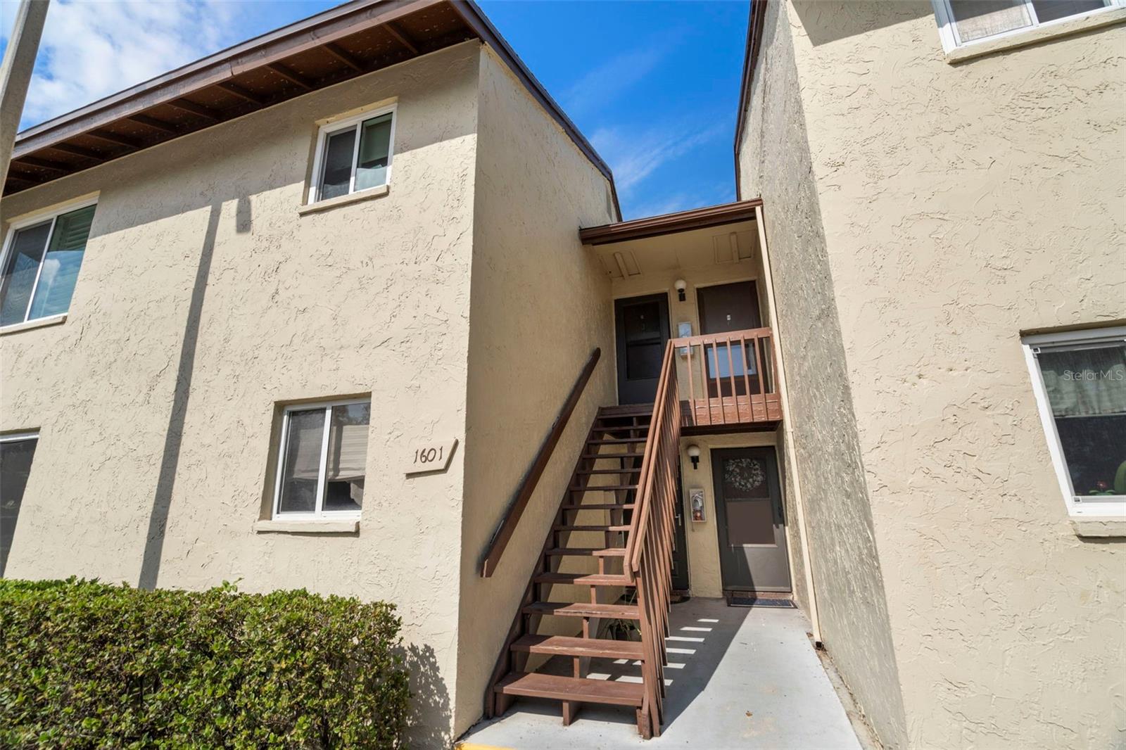 4215 EAST BAY DRIVE 1601D