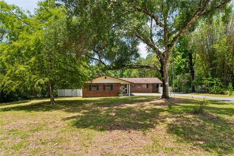 Photo of 1022 S Mildred Avenue, Brooksville, FL 34601 (MLS # W7886656)