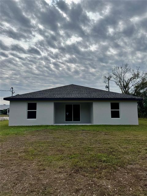 A home in PORT CHARLOTTE