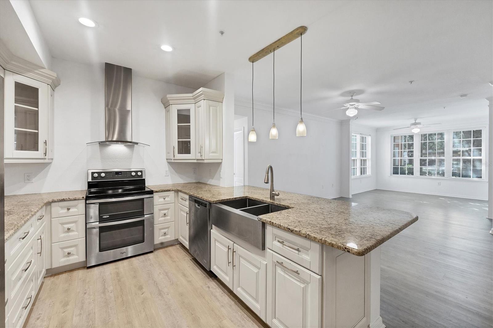 4126 CENTRAL SARASOTA PARKWAY 2017