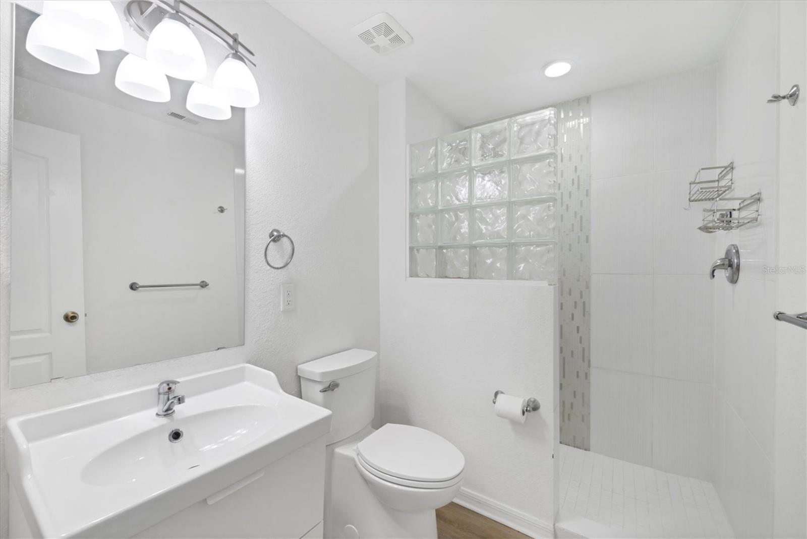 BELLA VILLINO III - Residential