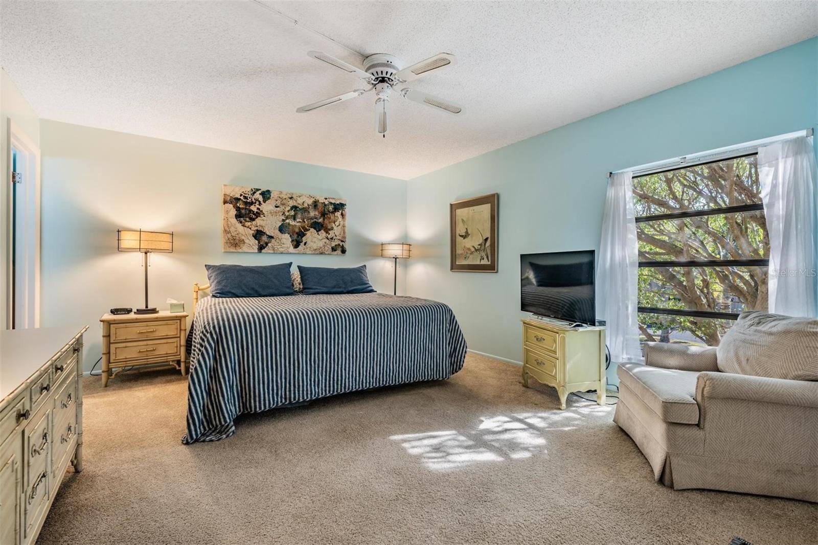 MEDITERRANEAN MANORS - Residential