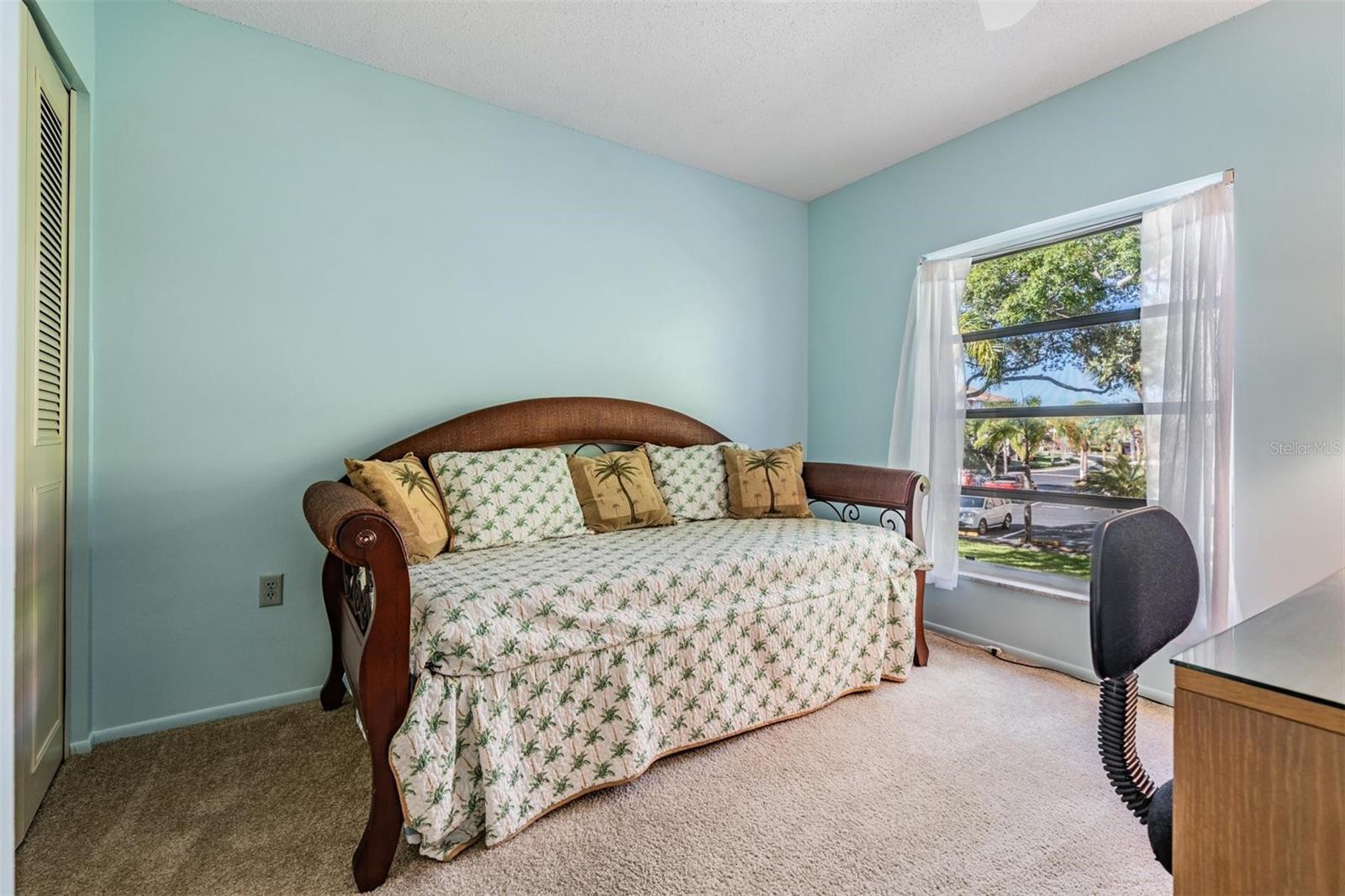 MEDITERRANEAN MANORS - Residential