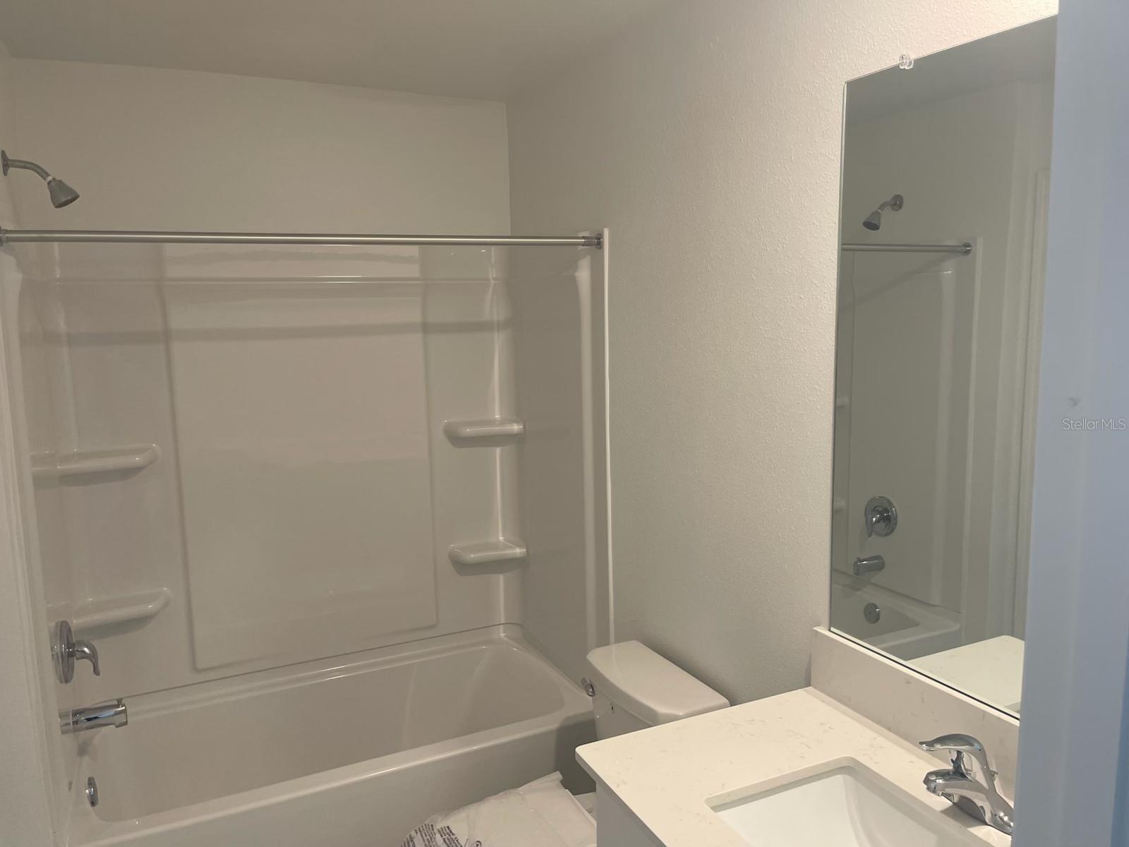 MIRADA TOWNHOMES - Residential Lease