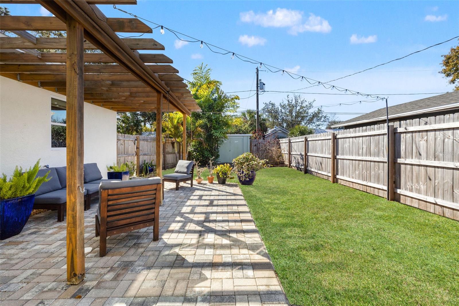 INTER BAY - Residential