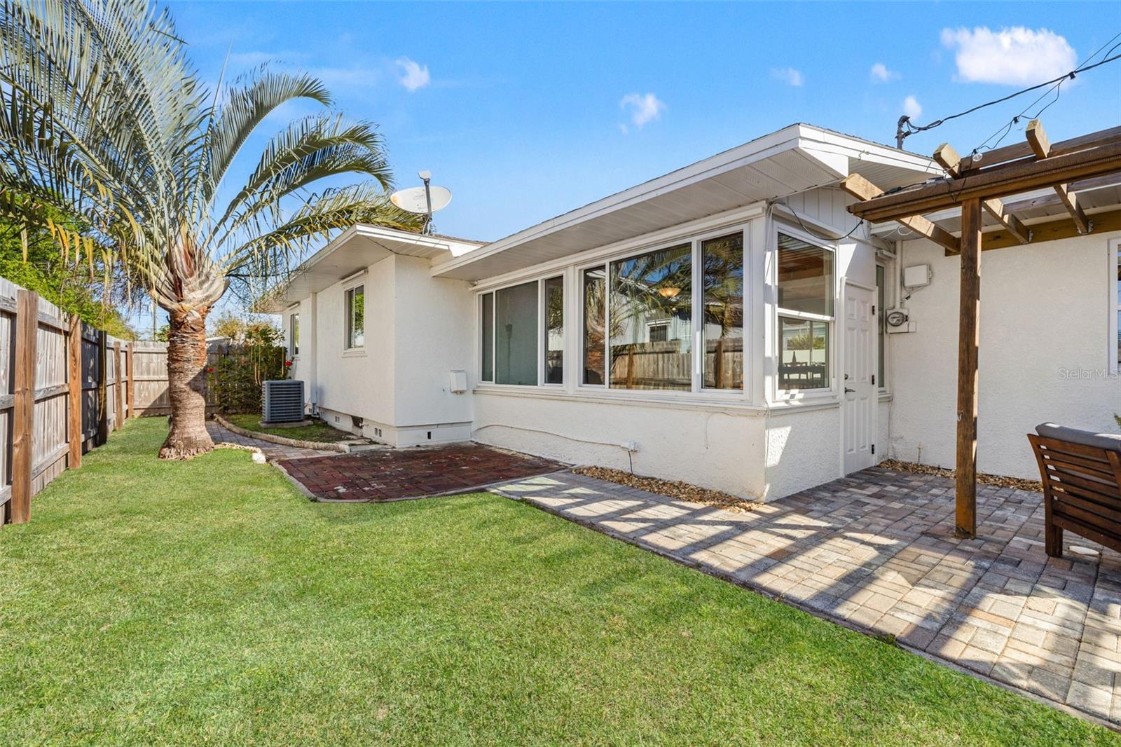 INTER BAY - Residential