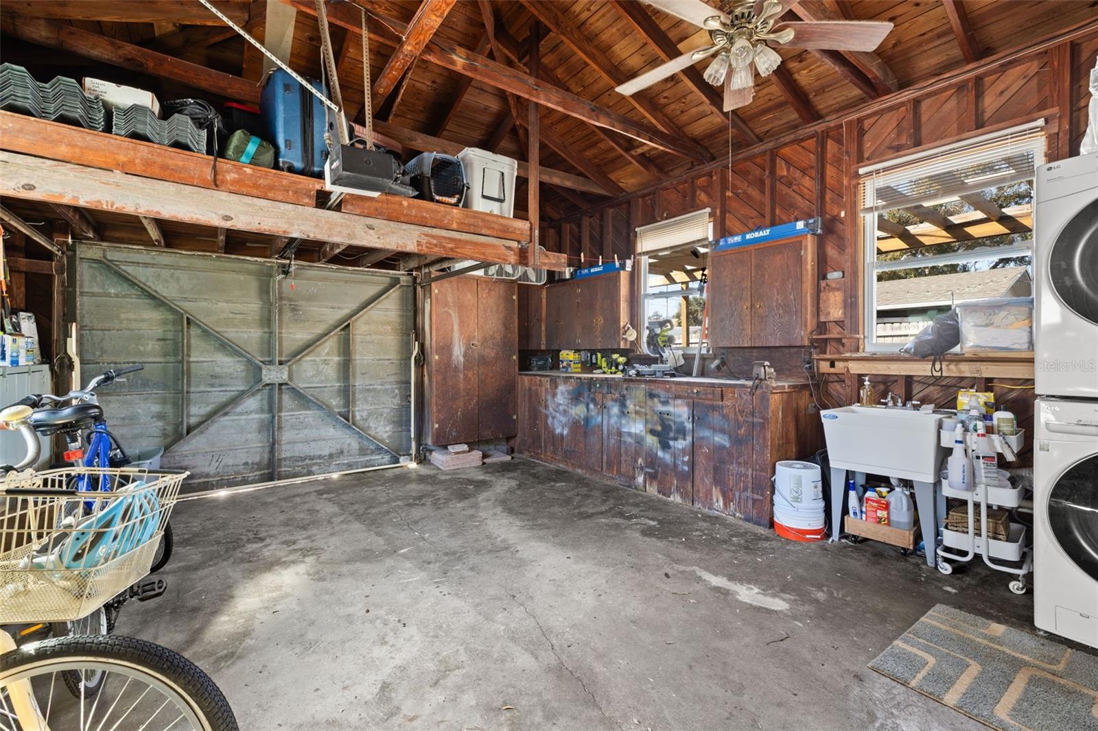 INTER BAY - Residential