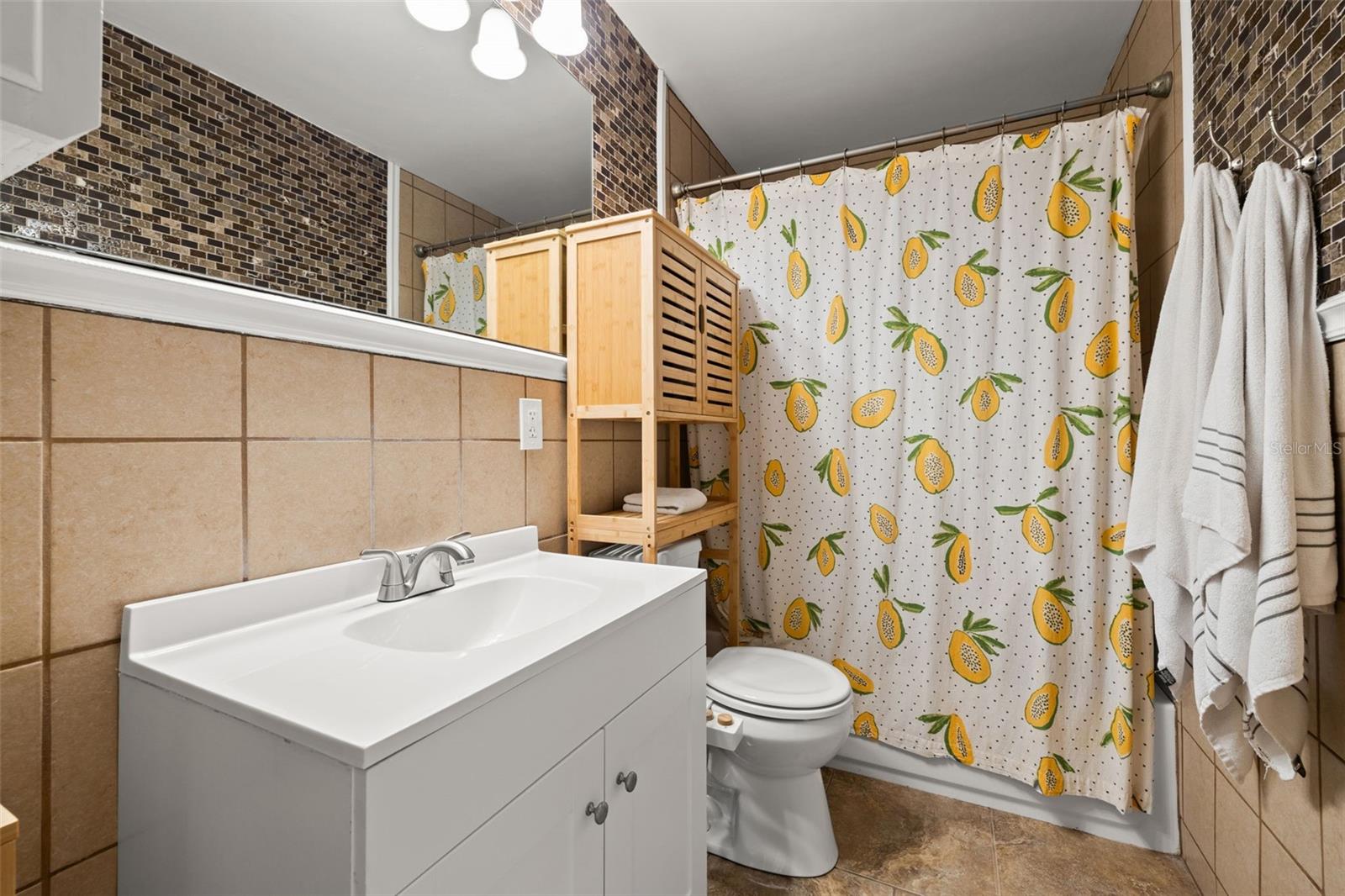 INTER BAY - Residential