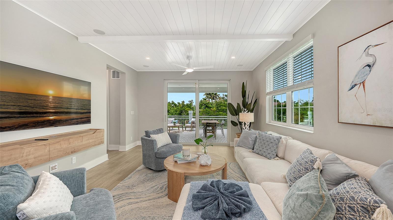 HUNTERS POINT - Residential