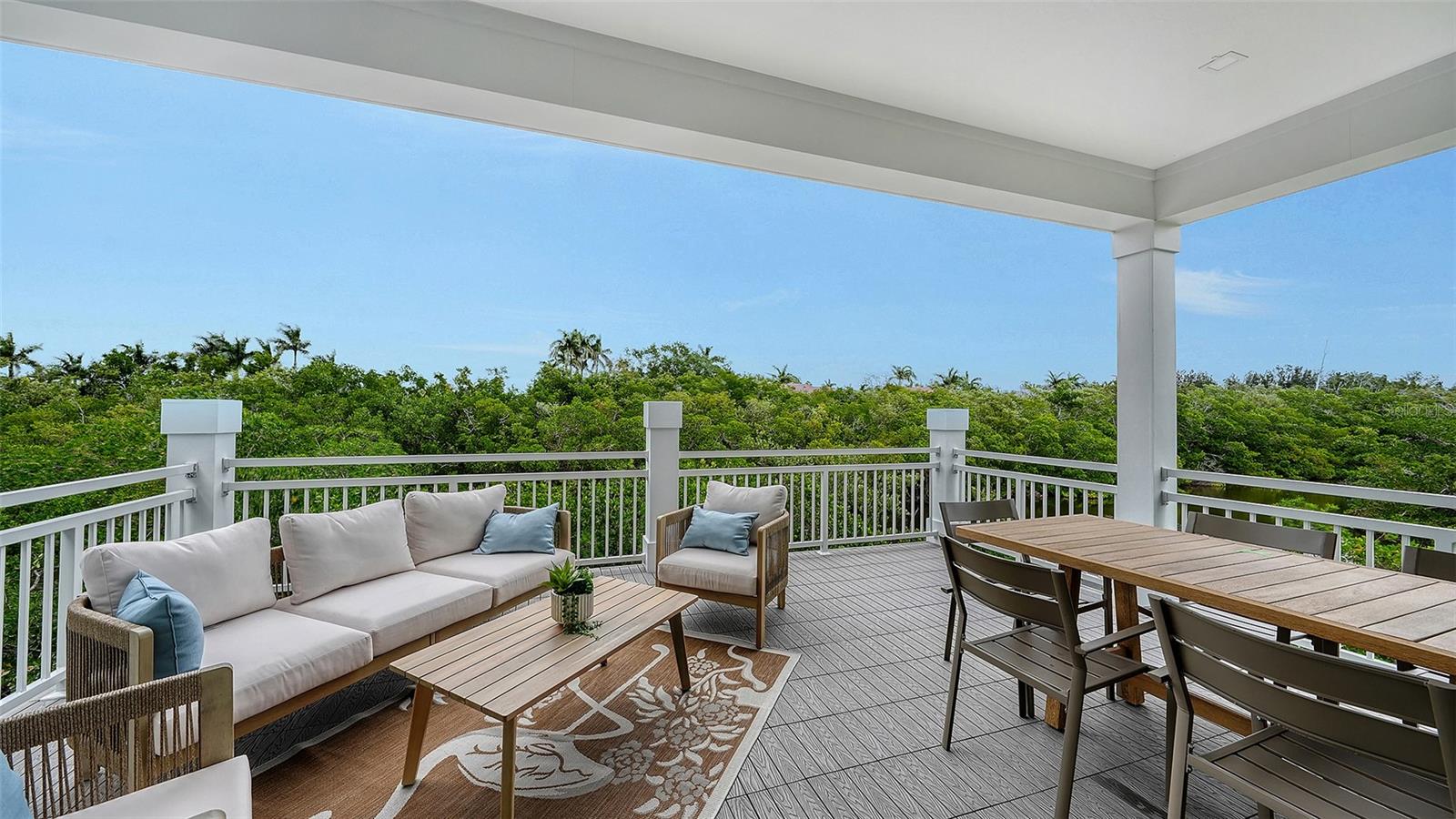 HUNTERS POINT - Residential