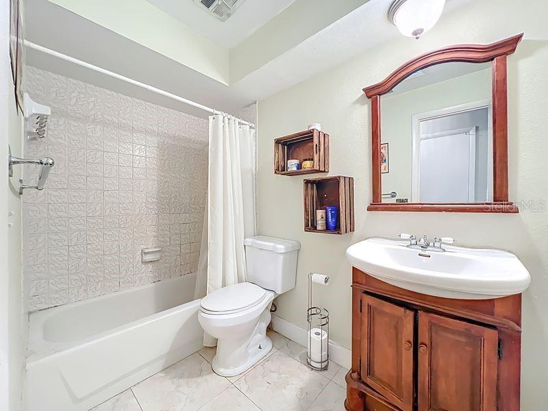 CARRIAGE HILL UNIT 3 - Residential