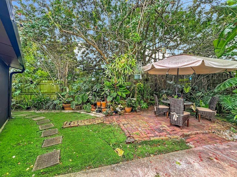 CARRIAGE HILL UNIT 3 - Residential