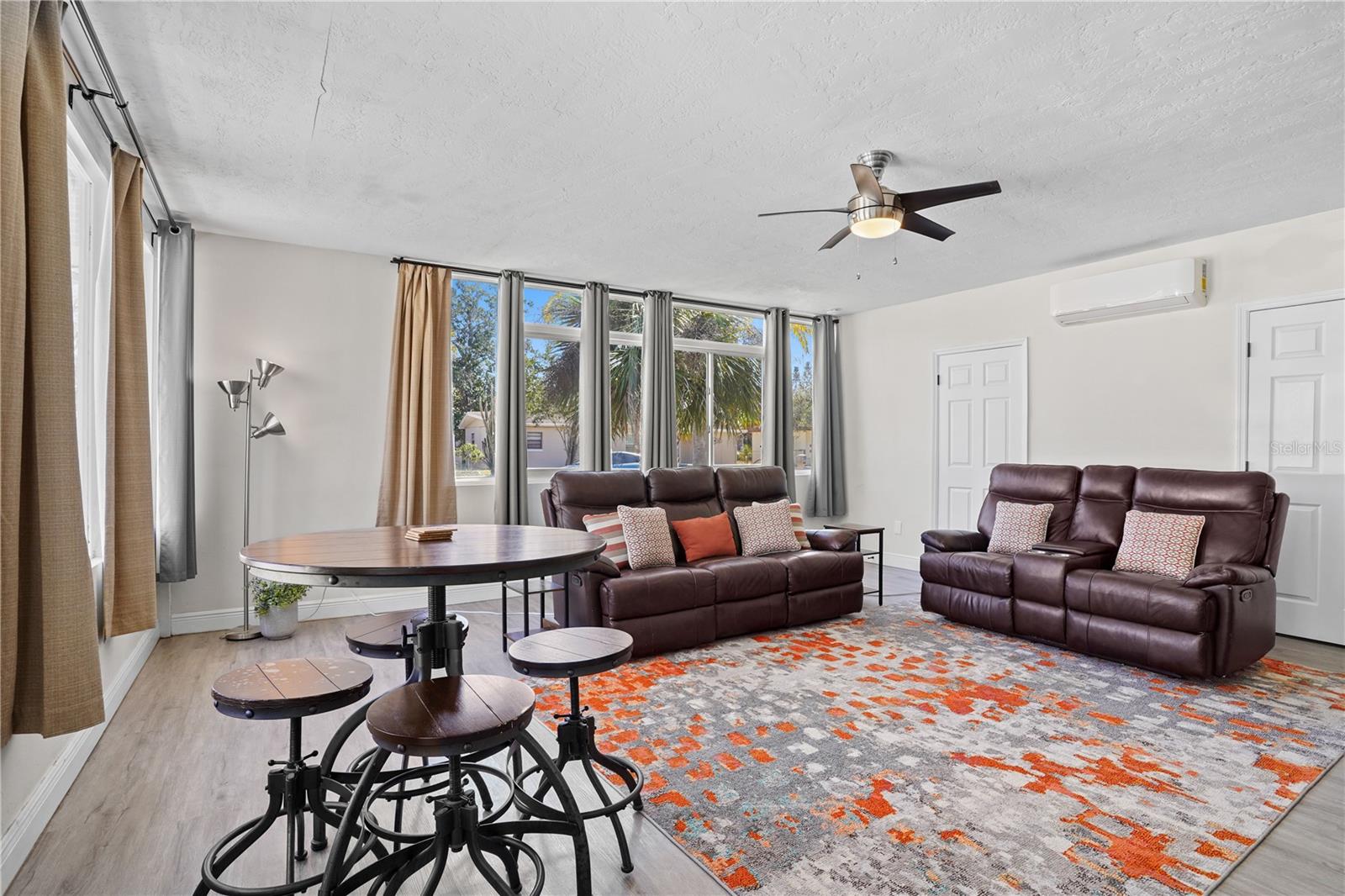 LAKEWOOD PARK UNIT 02 - Residential