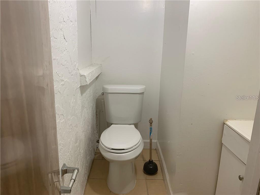 WARM MINERAL SPGS - Residential Lease