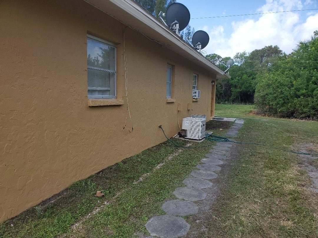 WARM MINERAL SPGS - Residential Lease