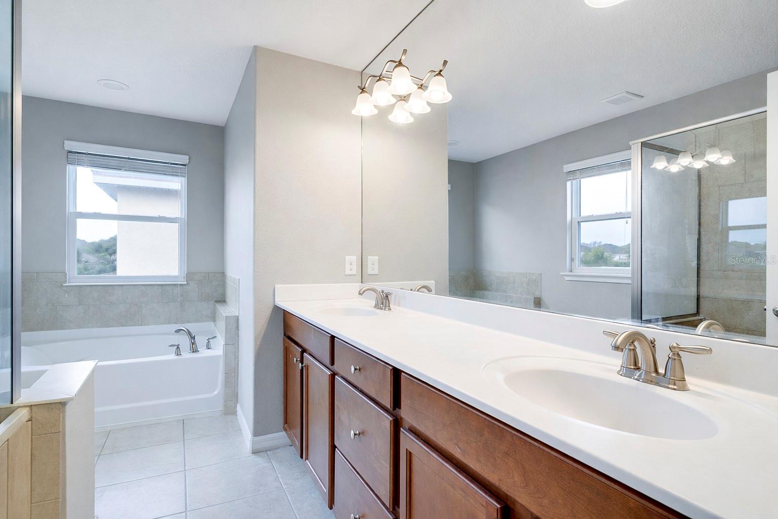 MILLENNIA PARK PH 1 - Residential