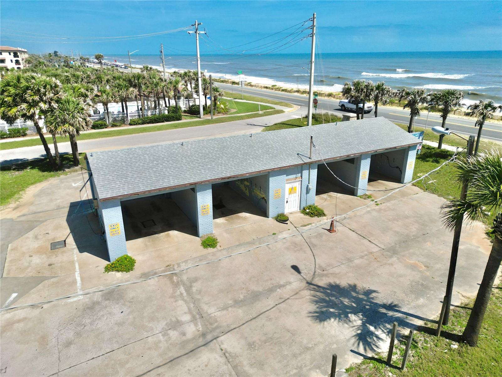 2299 N OCEANSHORE BOULEVARD