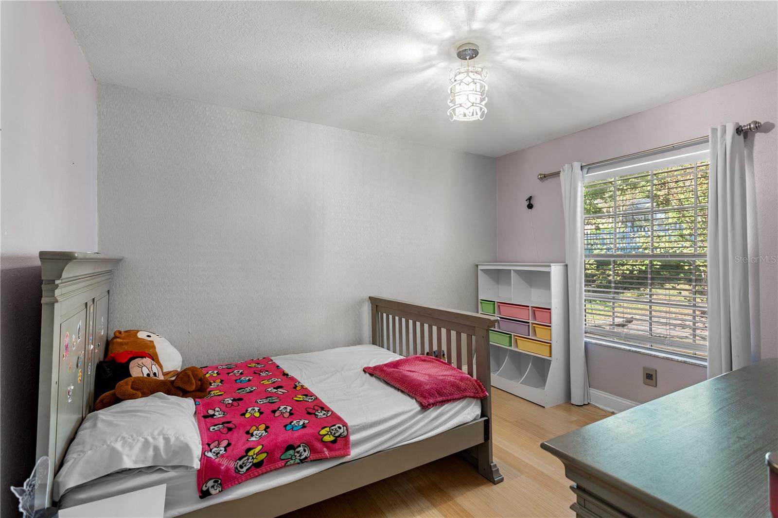 ROBERTS LANDING - Residential Lease