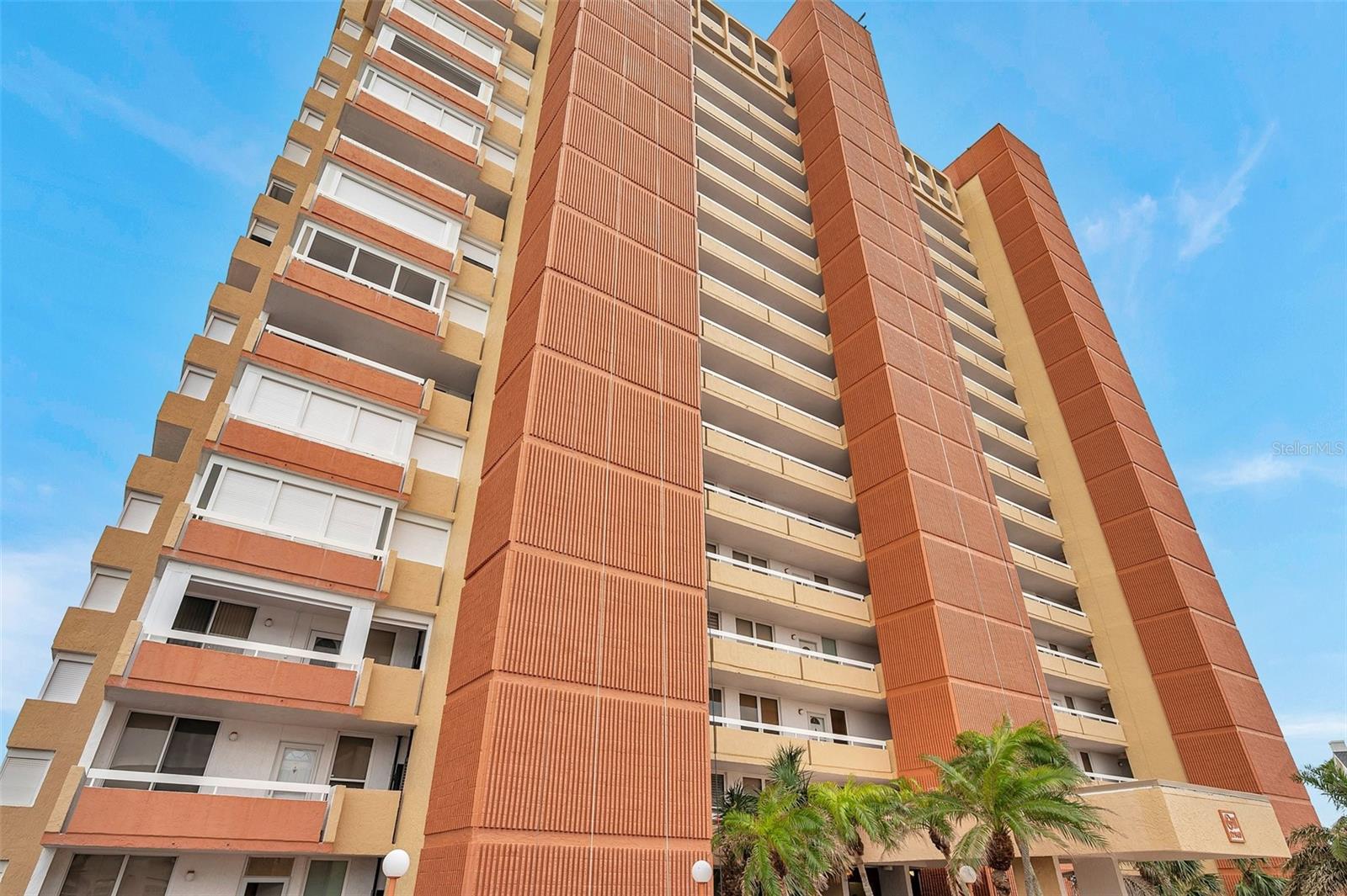 17940 GULF BOULEVARD 2D