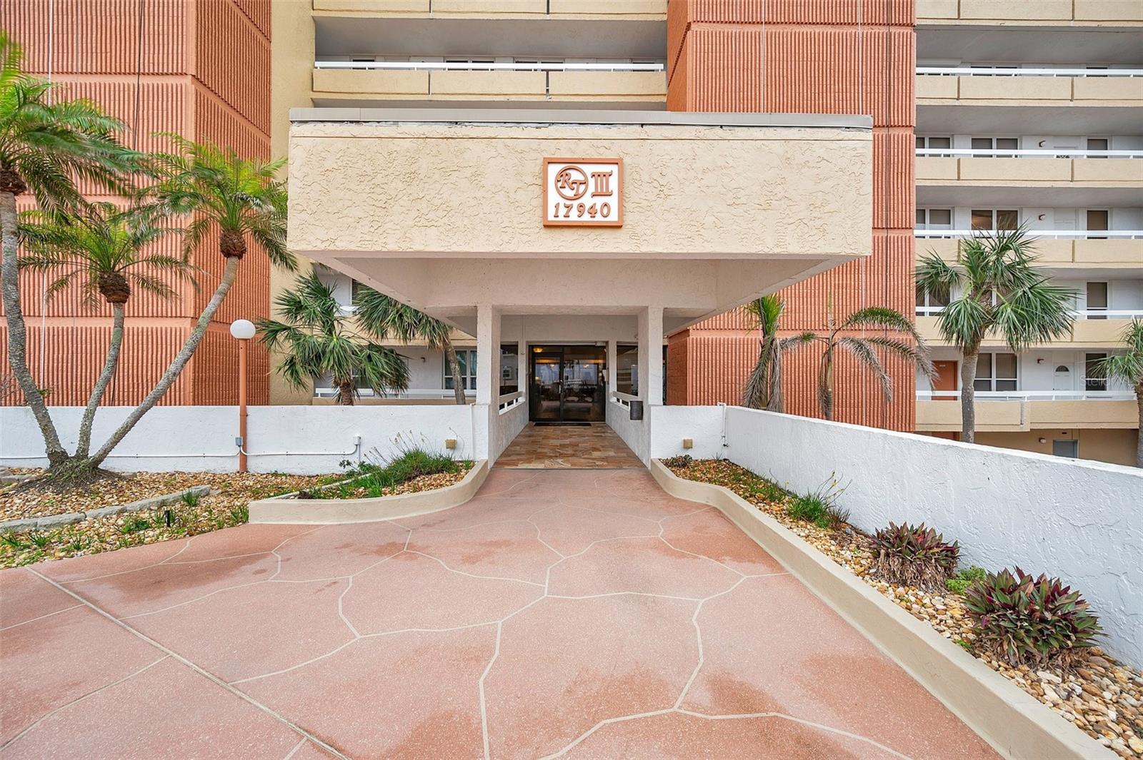 17940 GULF BOULEVARD 2D
