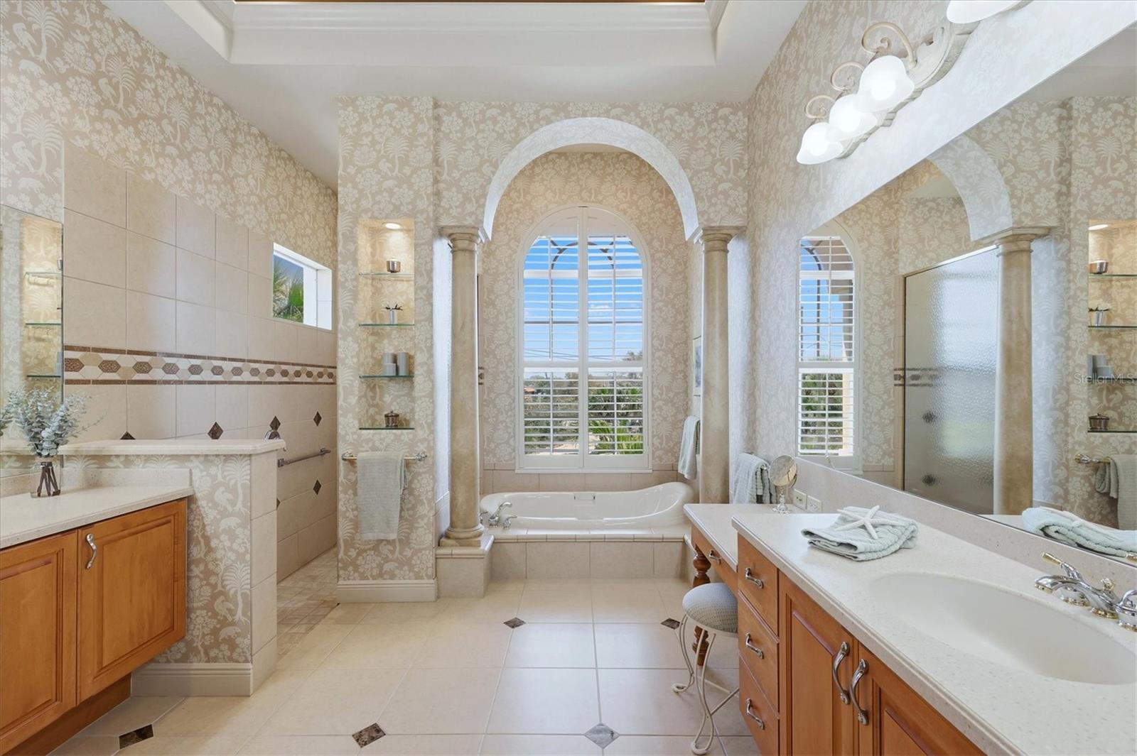 GULF OF MEXICO TO LEMON BAY - Residential