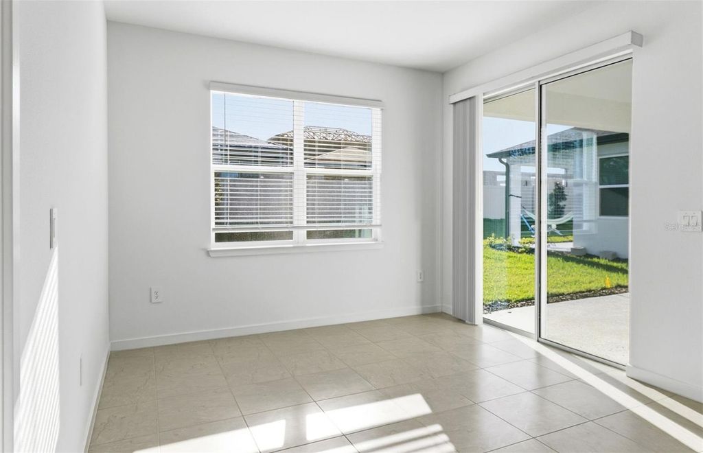 Photo of 11249 Sycamore Glen Loop, Thonotosassa, FL 33592 (MLS # TB8440681)