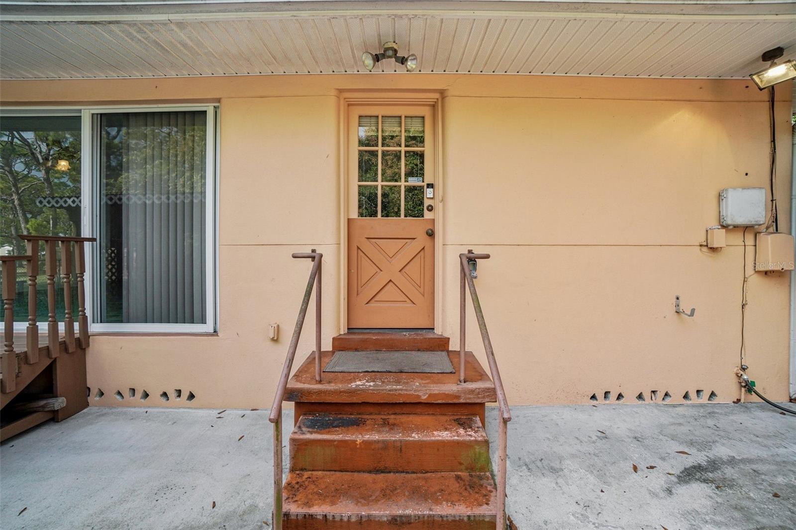 EAGLE CREST - Residential