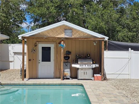 A home in HOMOSASSA