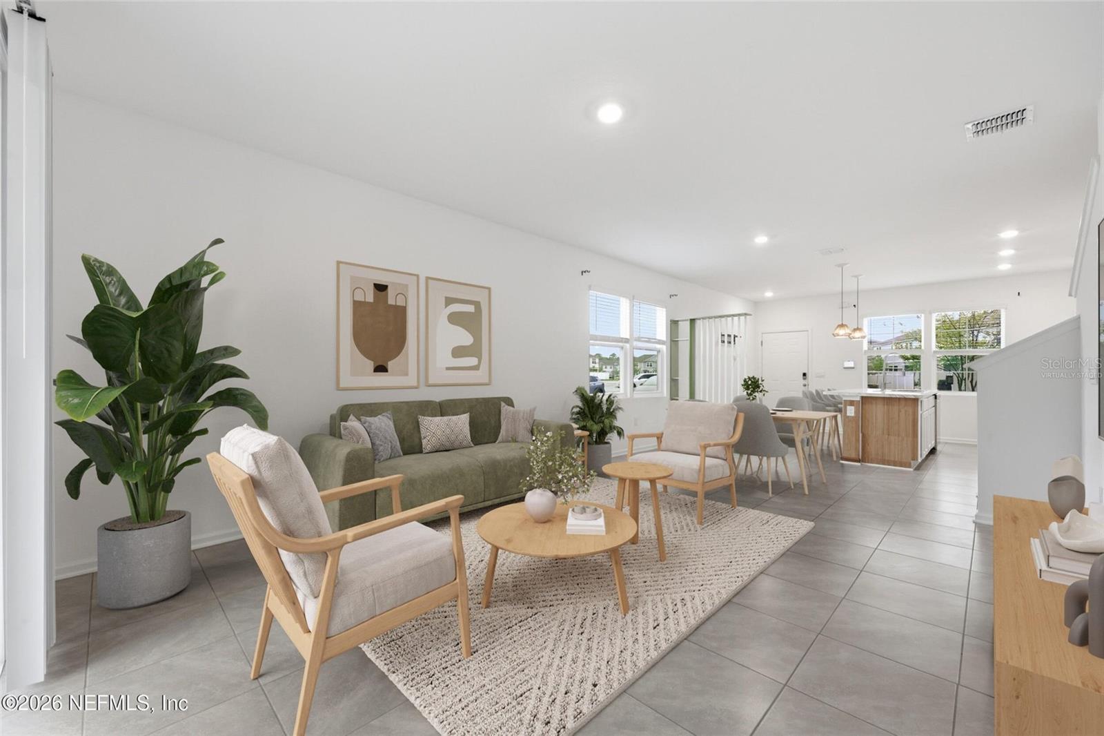 EQUINOX EAST - Residential