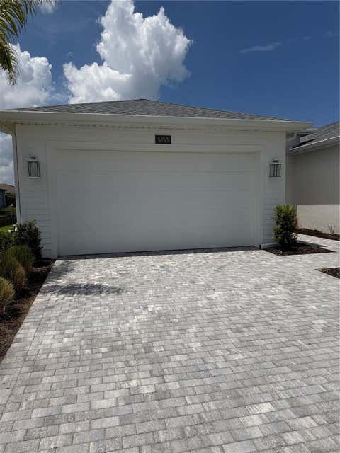 Photo of 5743 Freestone Circle, Apollo Beach, FL 33572 (MLS # J1004268)