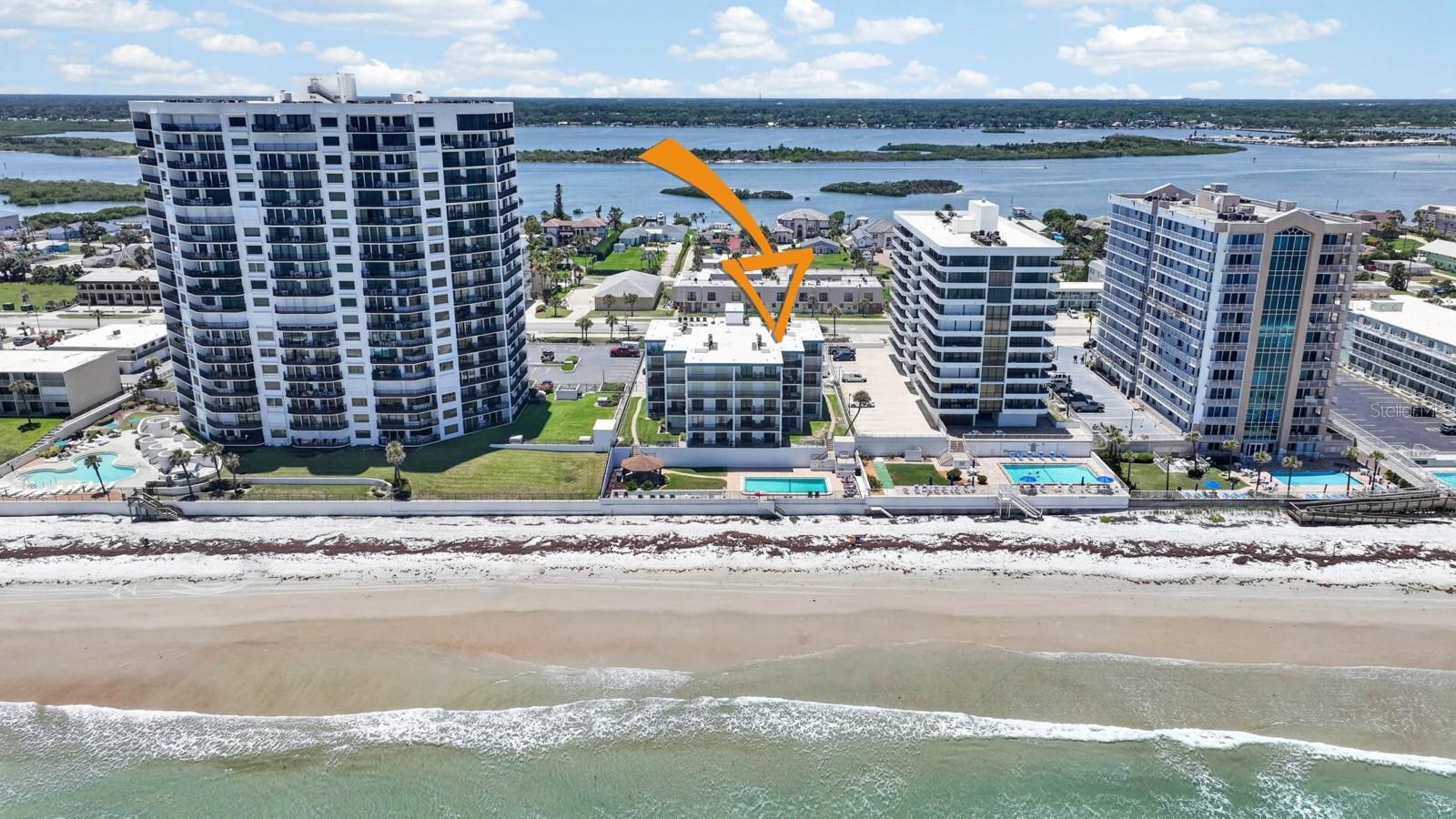 DANBURY BREAKERS CONDO - Residential
