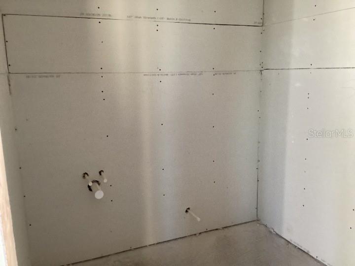 CATAMARAN COVE - PHASE I & II REPLAT - Residential