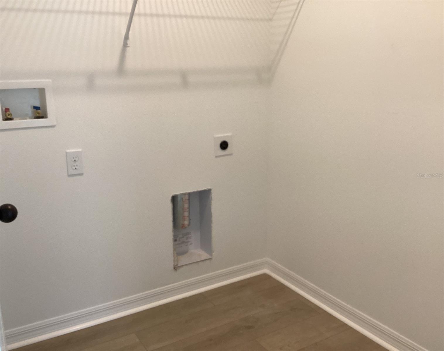 CATAMARAN COVE - PHASE I & II REPLAT - Residential