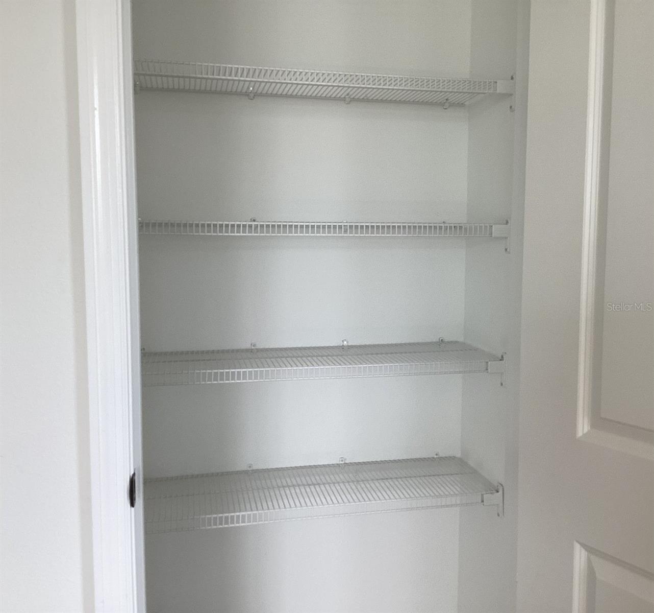 CATAMARAN COVE - PHASE I & II REPLAT - Residential