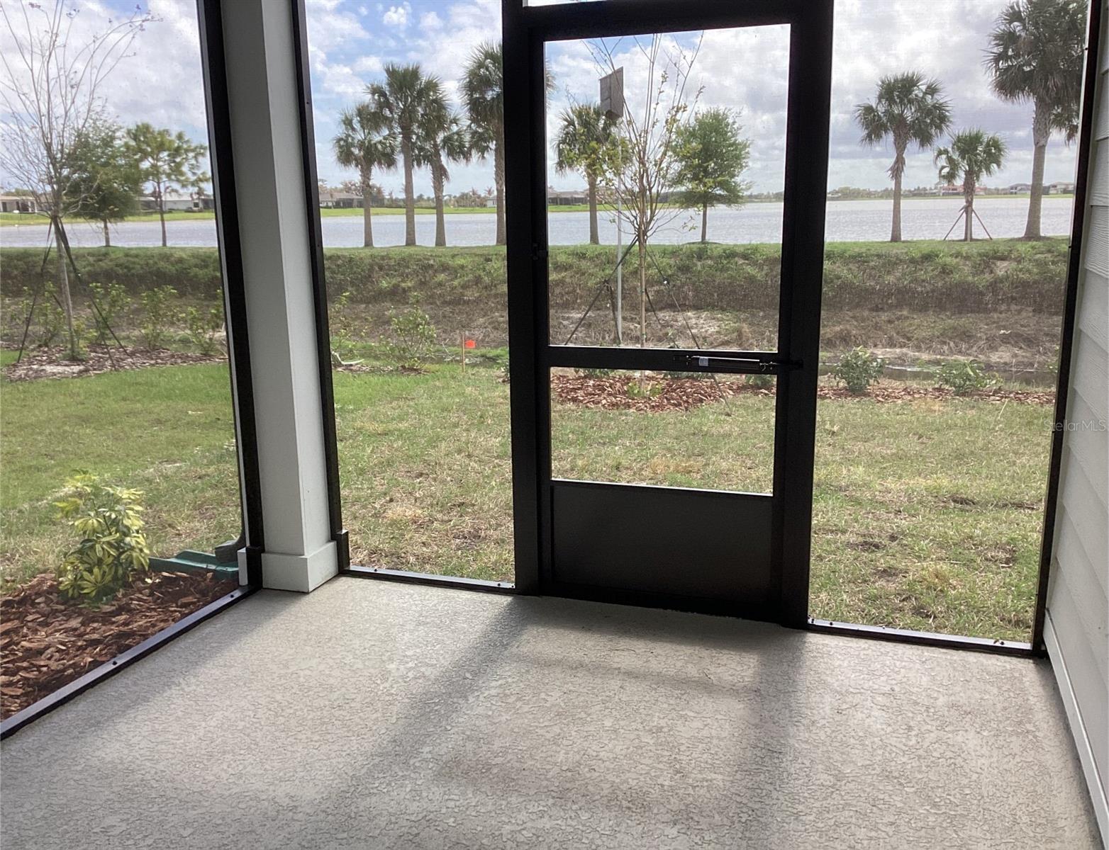 CATAMARAN COVE - PHASE I & II REPLAT - Residential