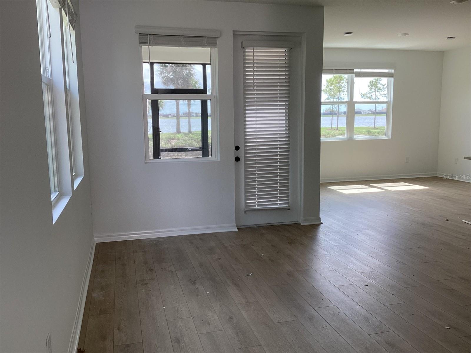 CATAMARAN COVE - PHASE I & II REPLAT - Residential