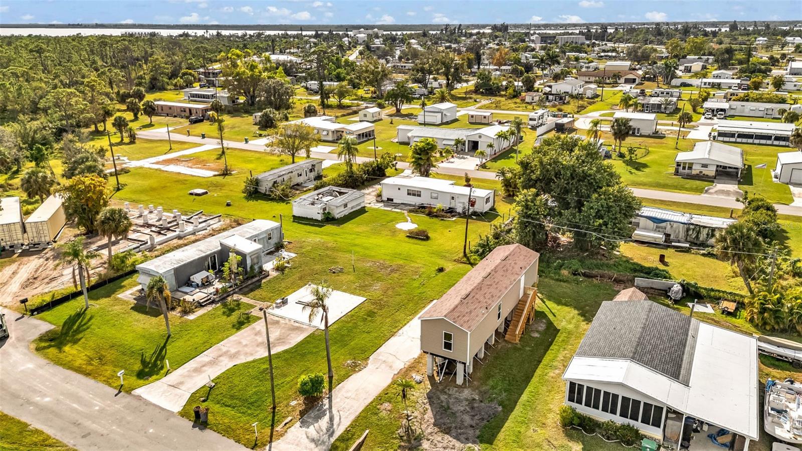 EL JOBEAN WARD 01 - Residential