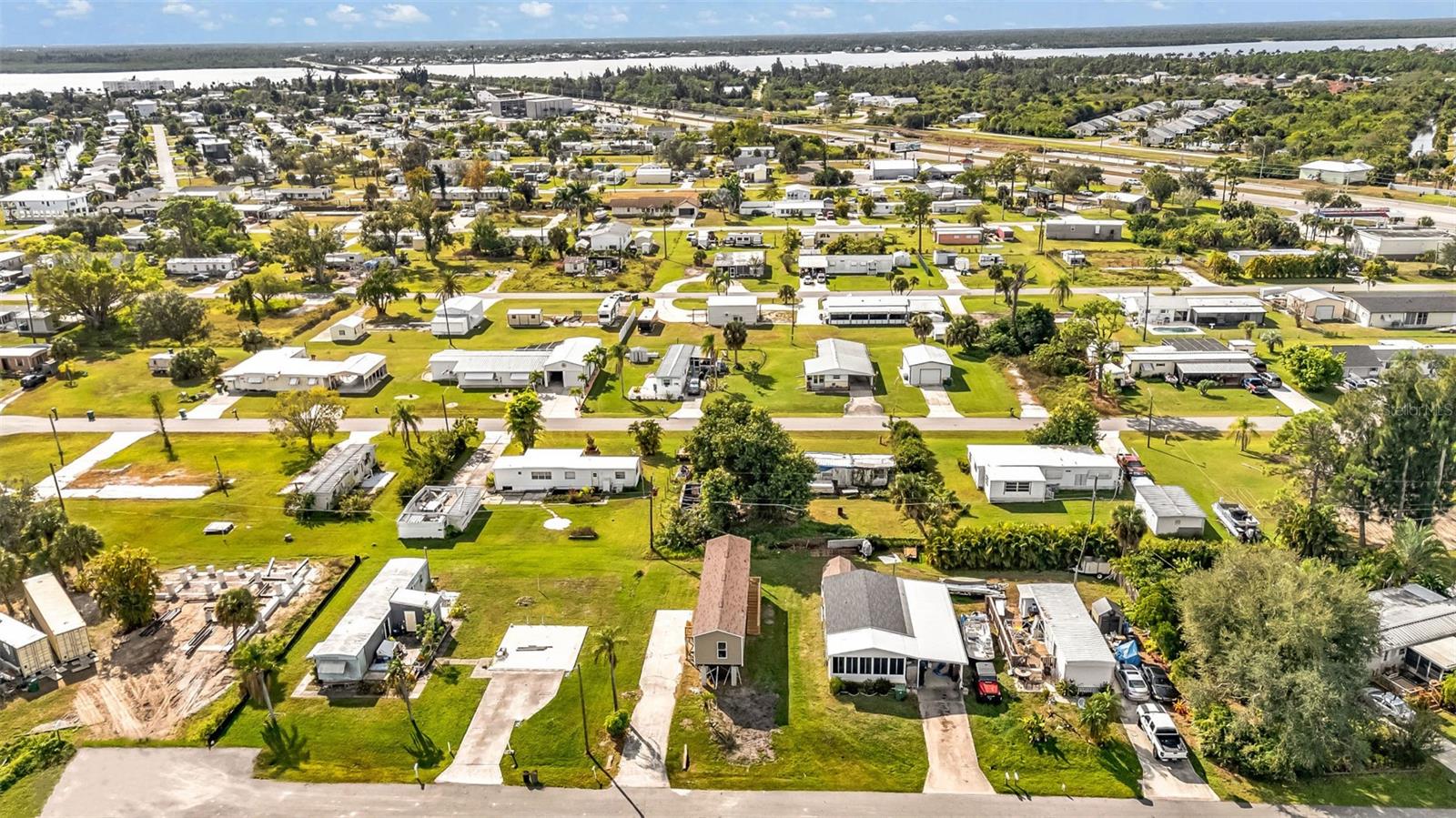 EL JOBEAN WARD 01 - Residential