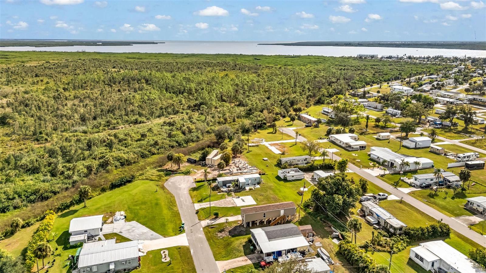 EL JOBEAN WARD 01 - Residential