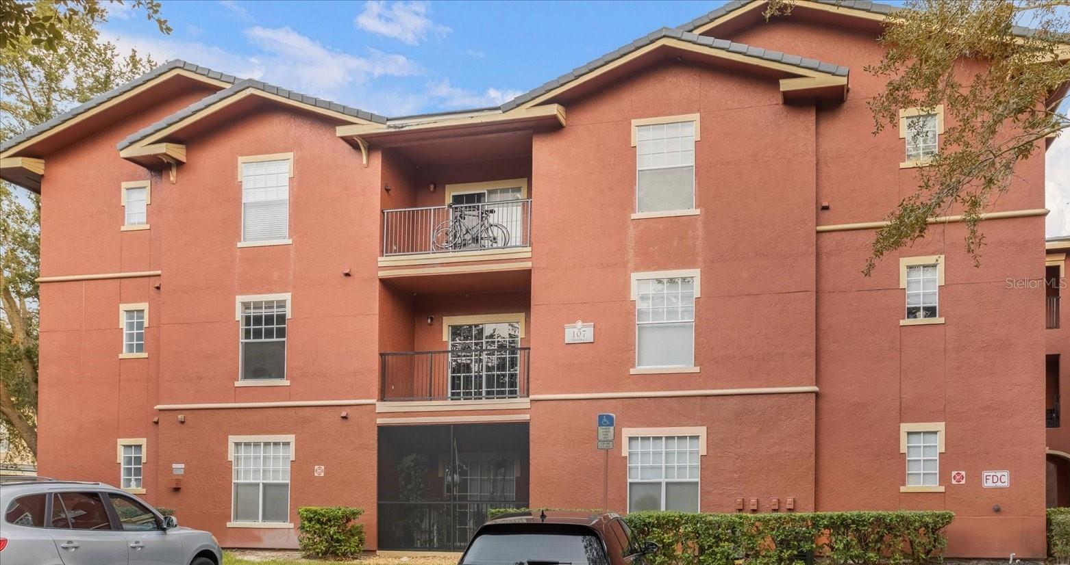 Located in Notting Hill Community is this wonderful 2 bedroom 2 bath condo that's located on the 2nd floor! This unit has big walk in closets inside the bedrooms. You will find granite in the kitchen as well as the baths. The community features a Clubhouse, 2 Swimming Pools, Tennis Courts, Fitness Center with weight stations and a Playground!!