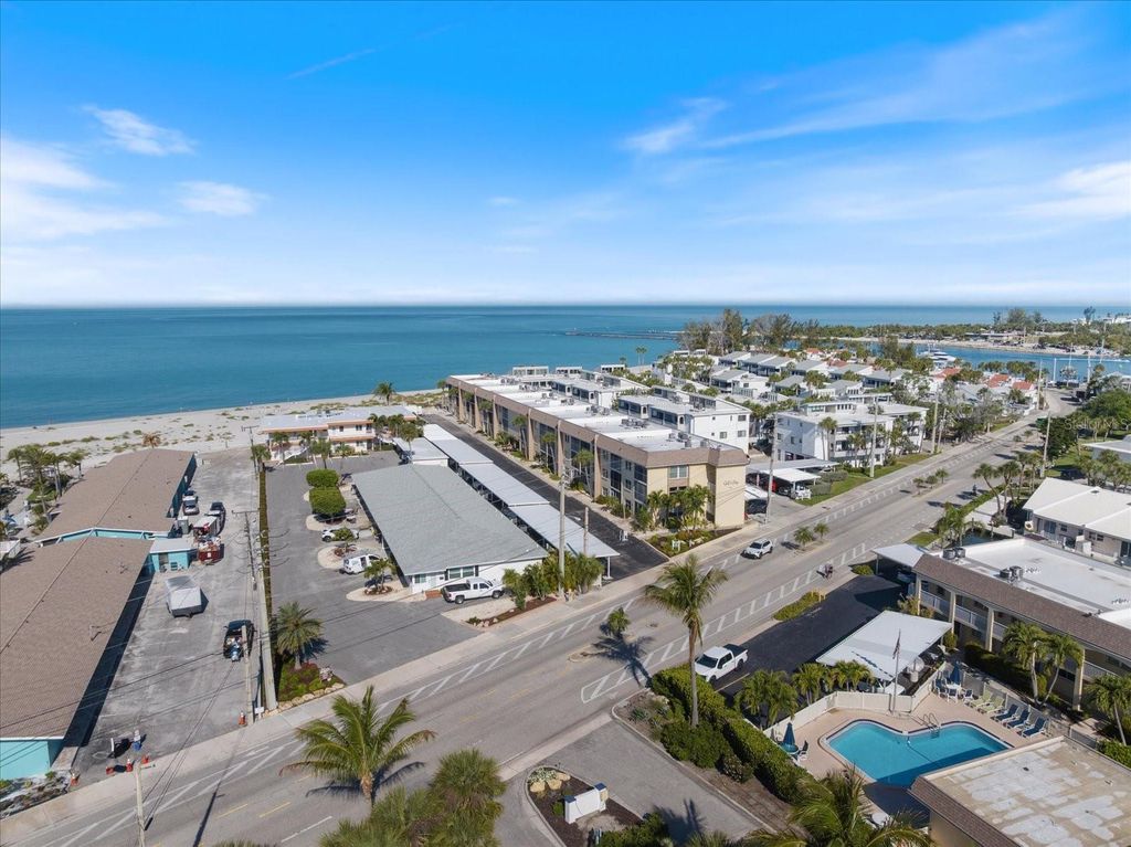 Photo of 1400 Tarpon Center Drive #204, Venice, FL 34285 (MLS # N6143988)