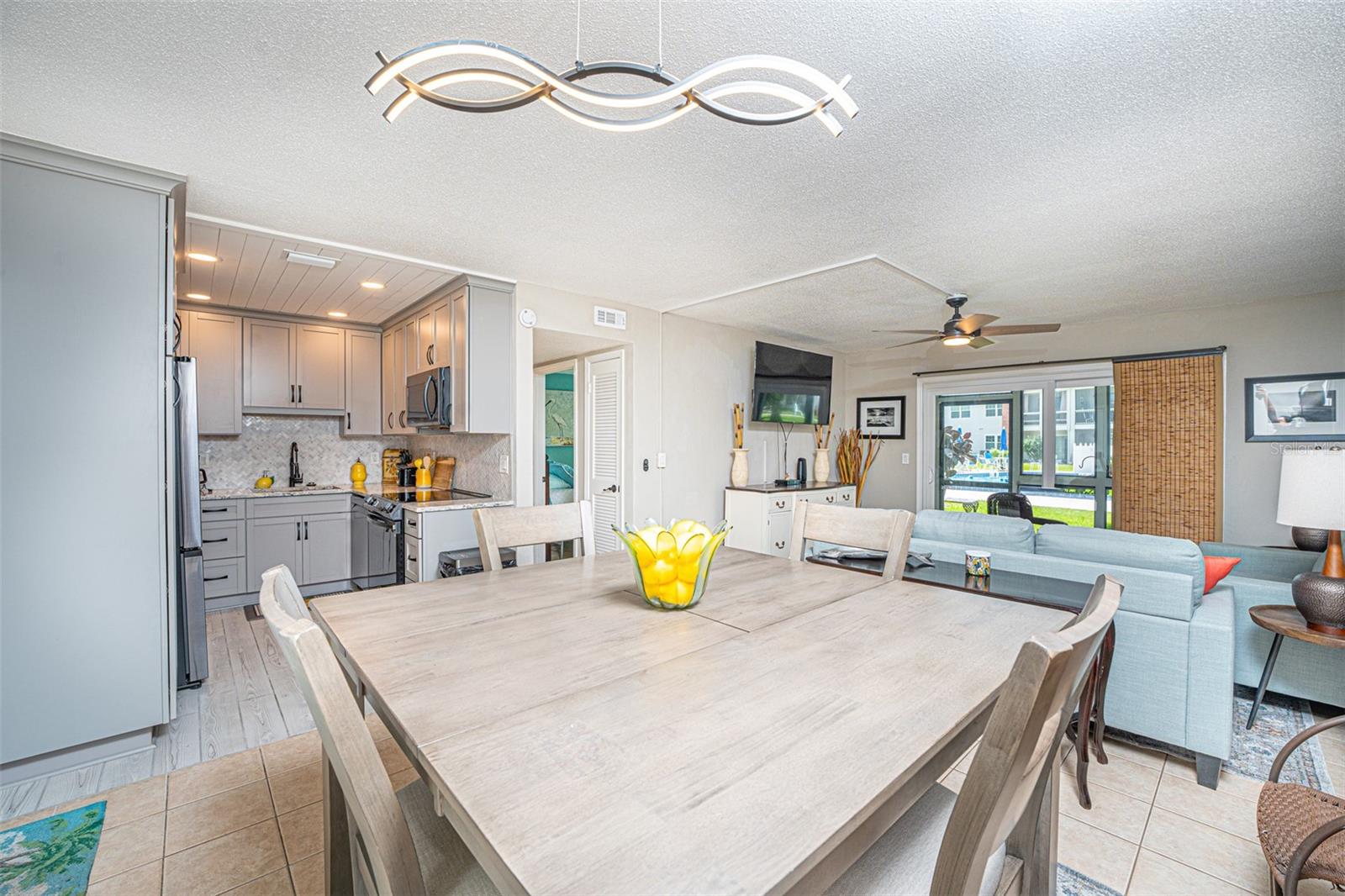 CORONADO COVE 01 - Residential