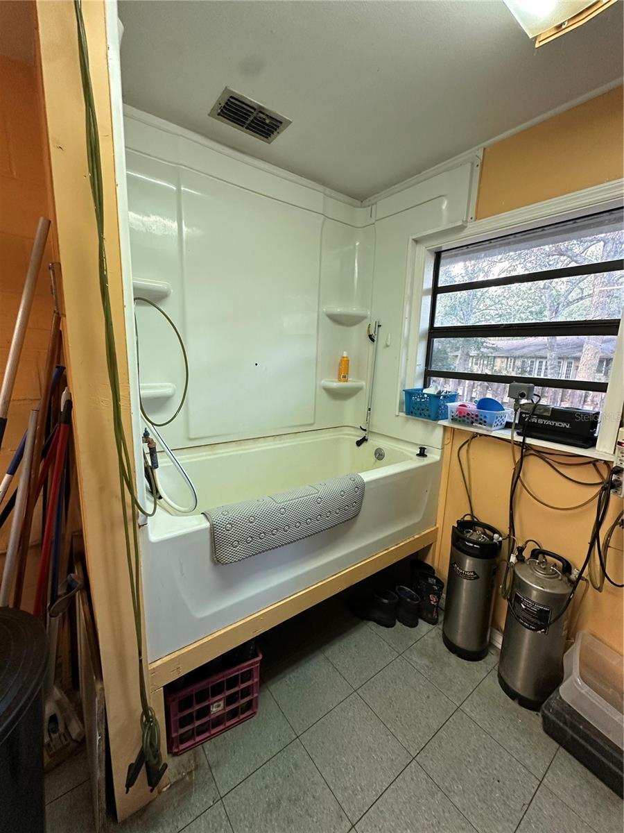 SPRING LAKE AREA - Residential