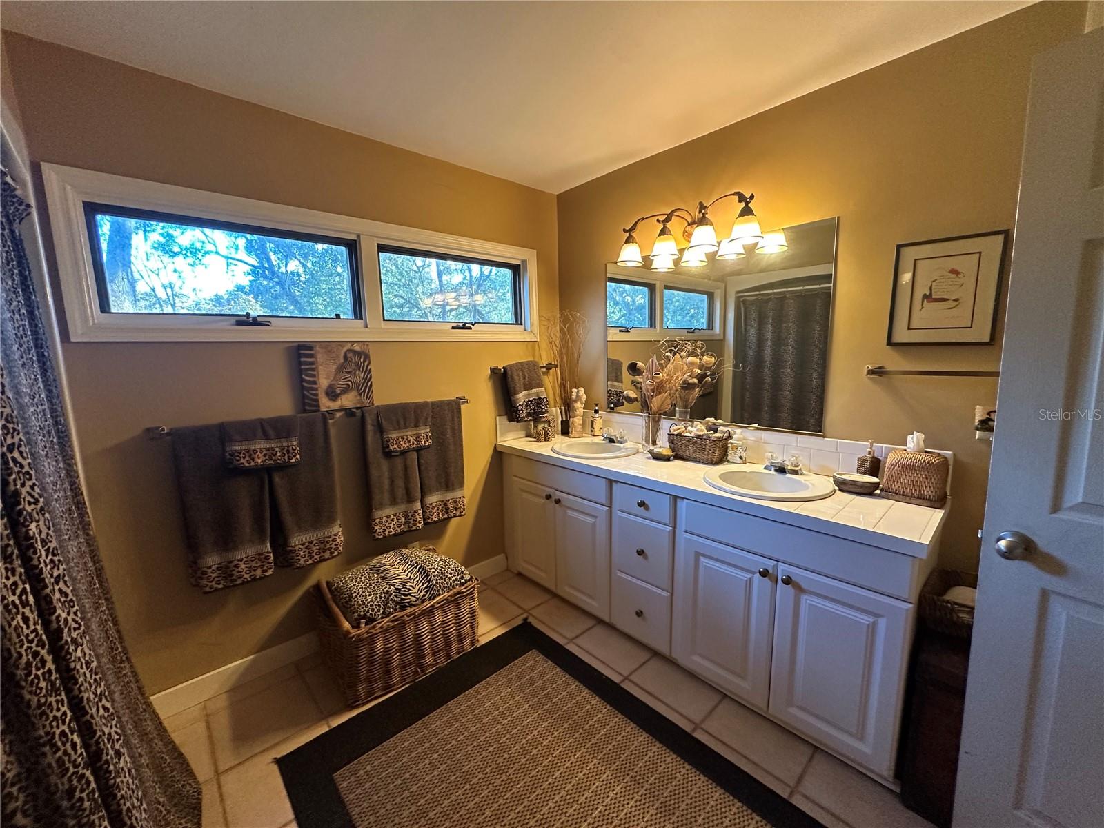 SPRING LAKE AREA - Residential