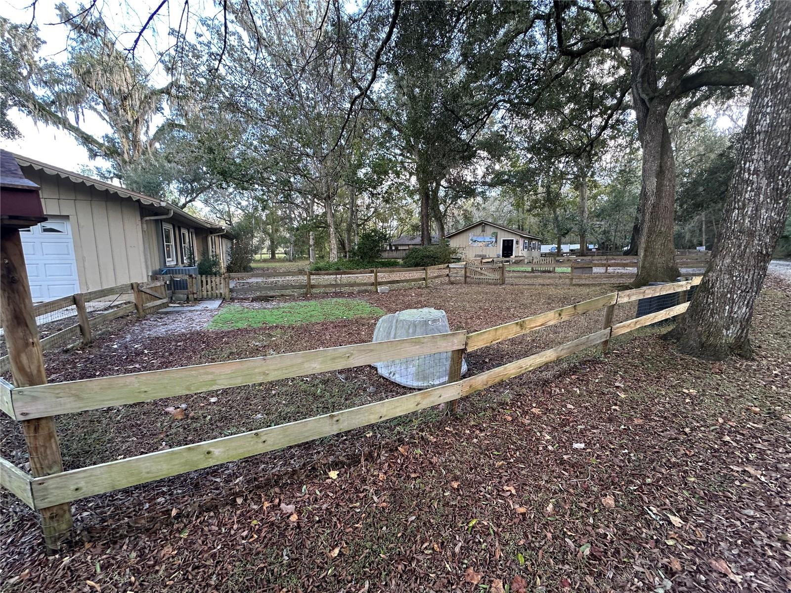 SPRING LAKE AREA - Residential