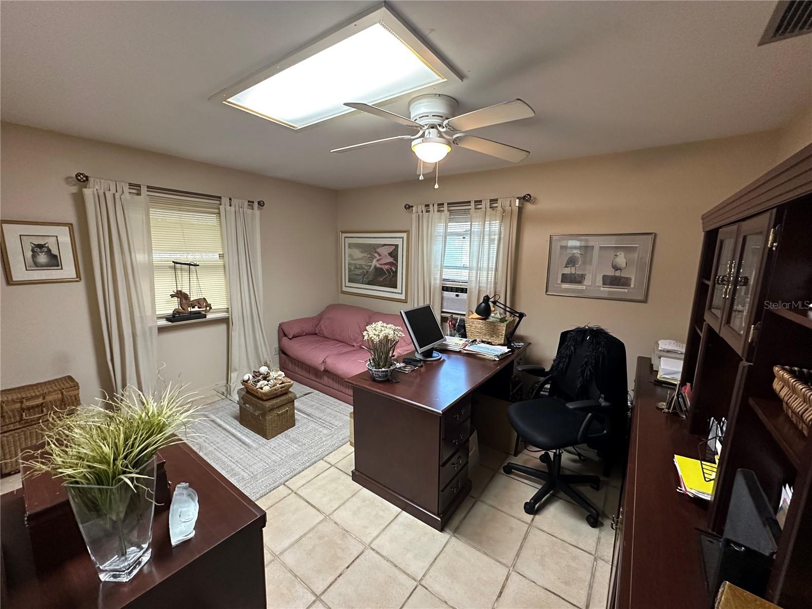 SPRING LAKE AREA - Residential