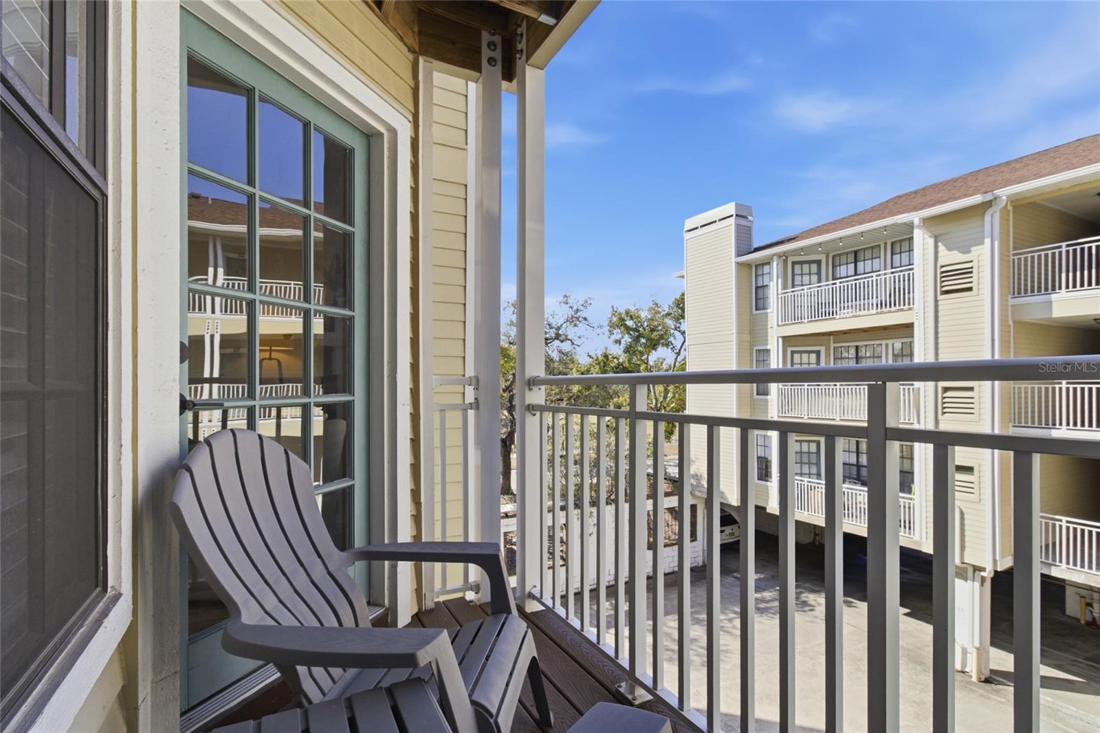 HYDE PARK PLACE II A CONDOMINI - Residential