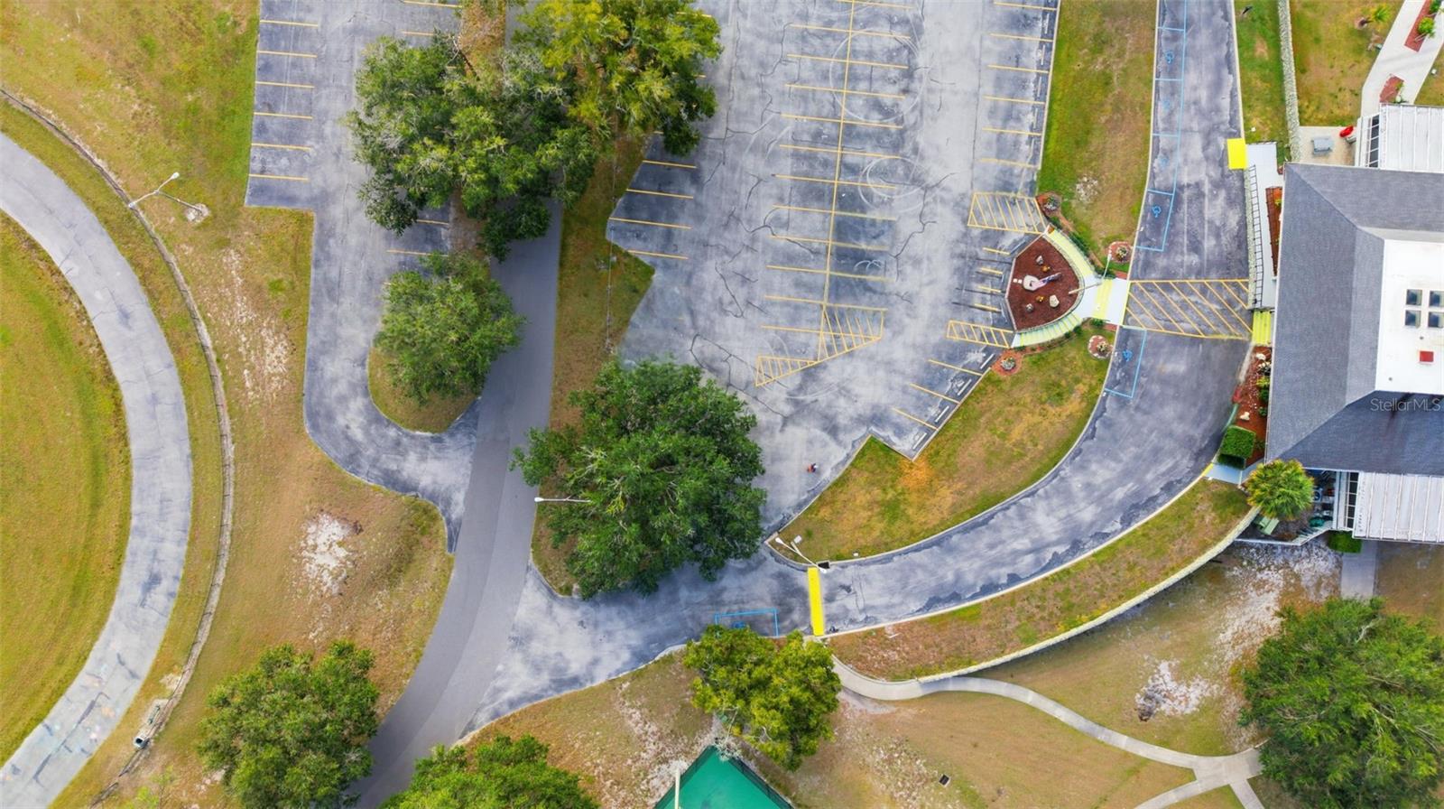 LAKE PADGETT ESTATES - Residential