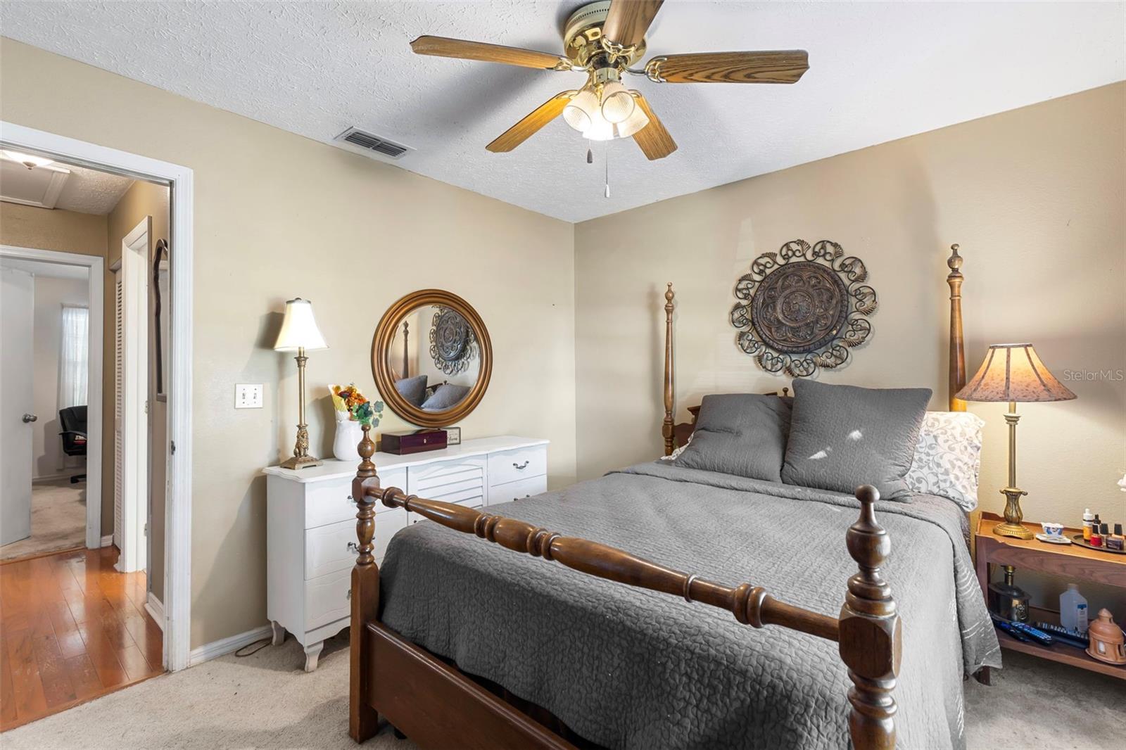 LAKE PADGETT ESTATES - Residential